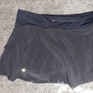LULULEMON Play Off the Pleats Mid-Rise Skirt SIZE 12 NEVER WORN